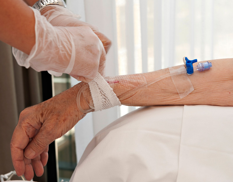 Nad IV therapy nurse in London preparing mobile drip session